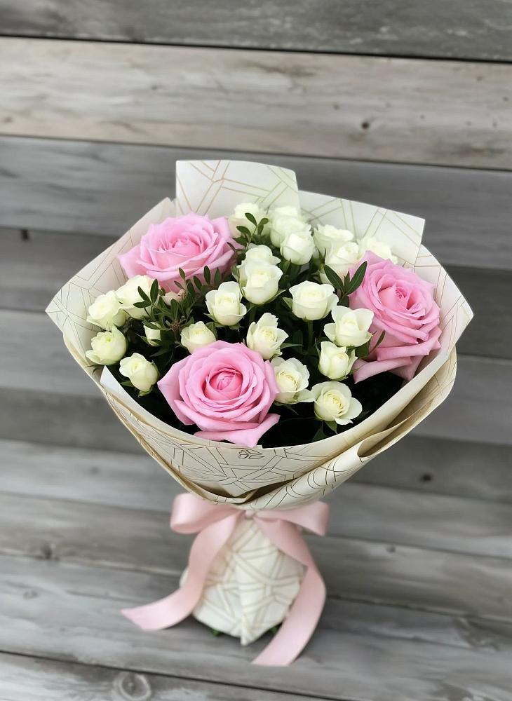 Букет цветов из: Розы в Майне