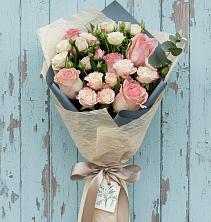 Букет цветов из:  Розы в Майне