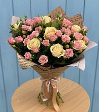 Букет цветов из:  Розы в Майне